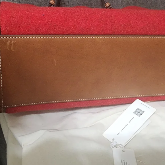 Tory Burch Ellafelt Tote